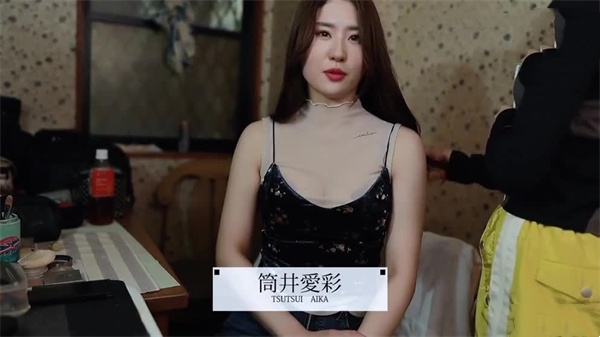 AI-刘亦菲-明星下海演艺路面试 — 2025