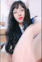两女直播互相舔B — 2025