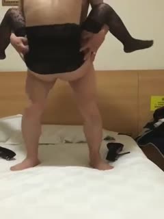 爆操黑丝女友听呻吟声就要射了 — 2023
